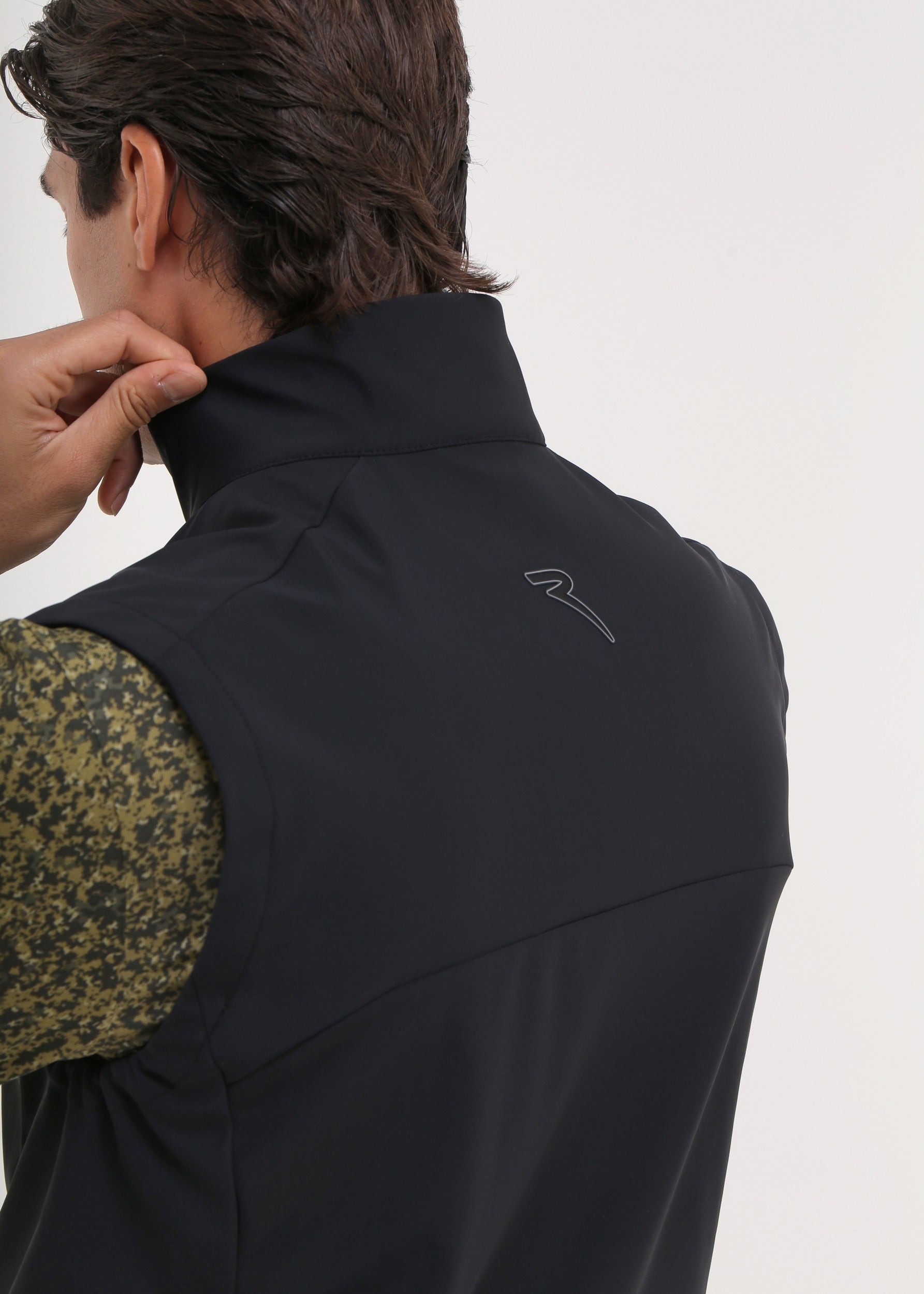 ESCONDIDO - MIDNIGHT BLACK vest - man - Chervò USA