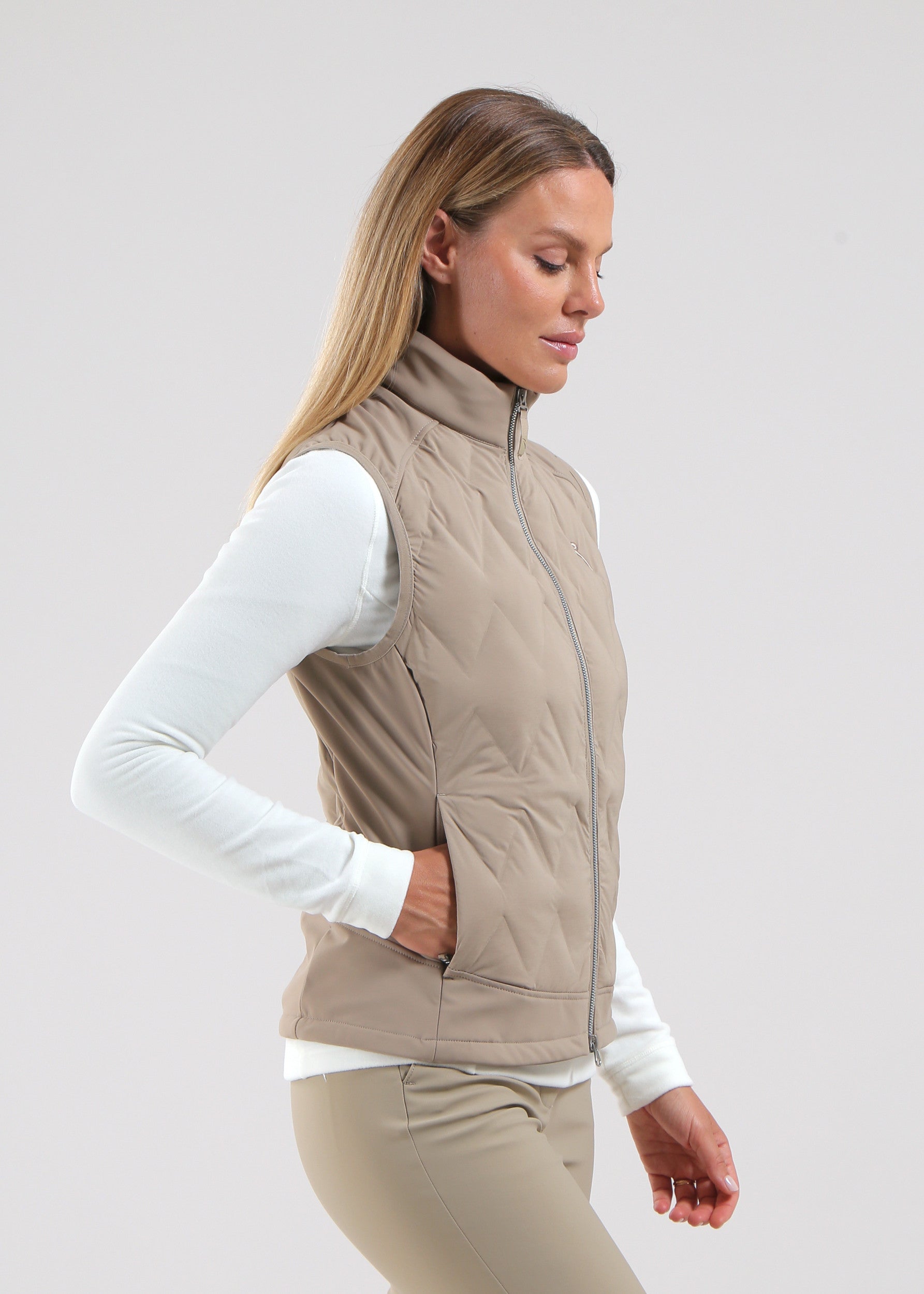 ESPLORATRICE - TWIG vest - Chervò USA